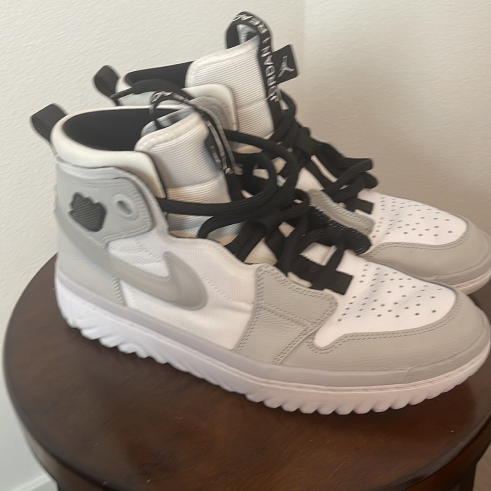 Jordan 1 React High Grey Fog - image 3